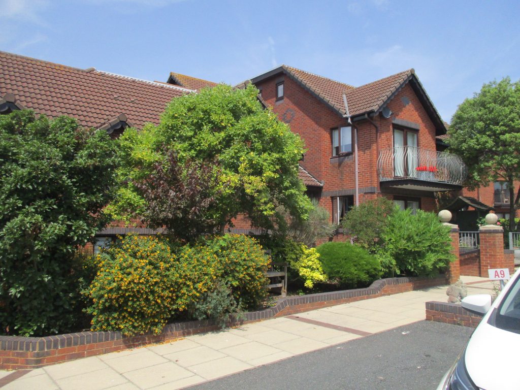 Flat 9 Ashley House, Exmouth